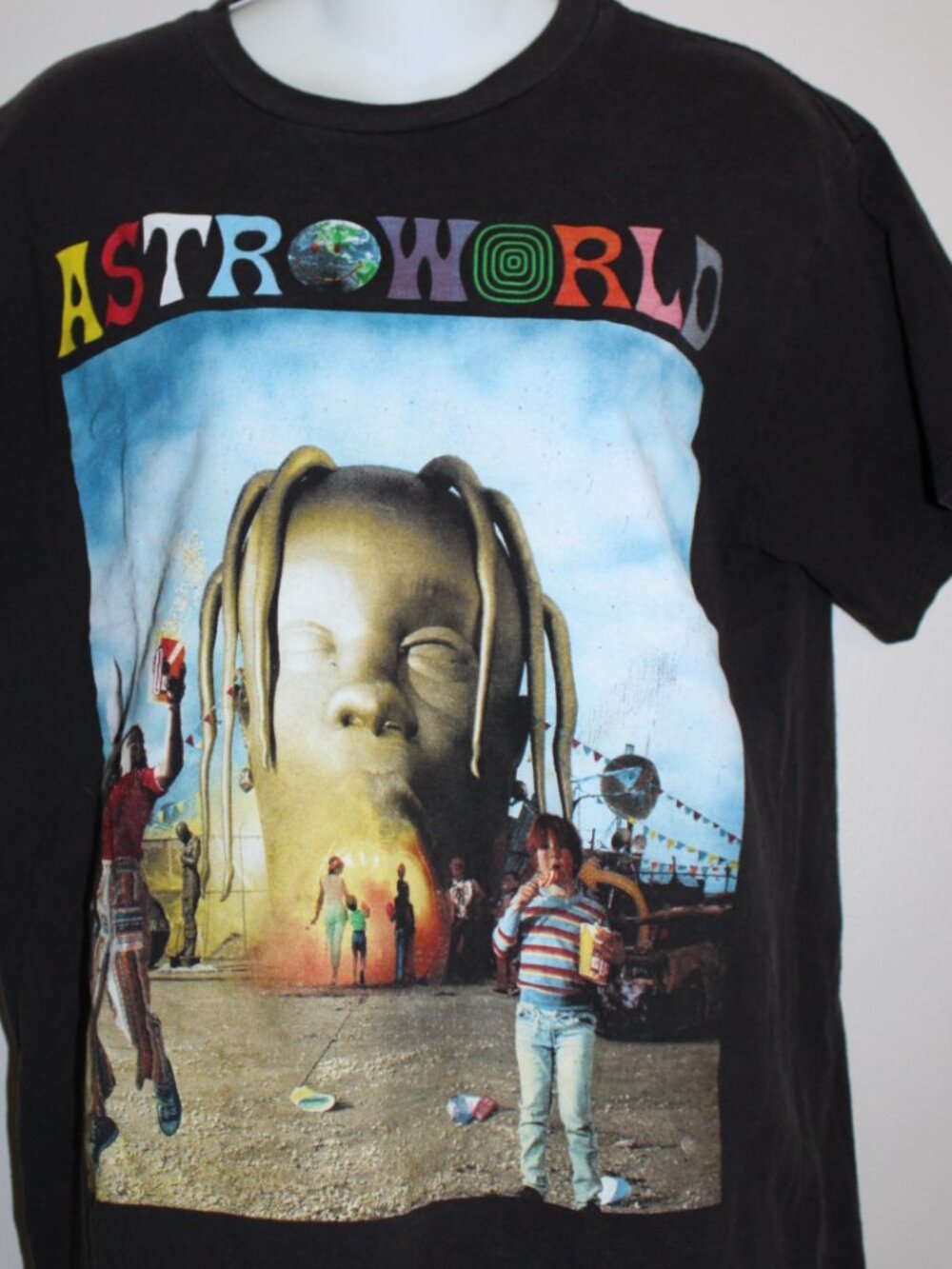 Travis Scott Astroworld Graphic Tee- Size Medium